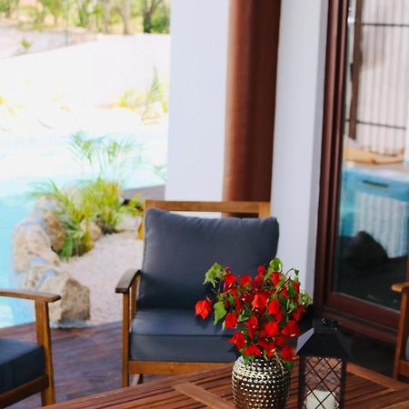 Neue Villa Tropic Paradise Willemstad Buitenkant foto